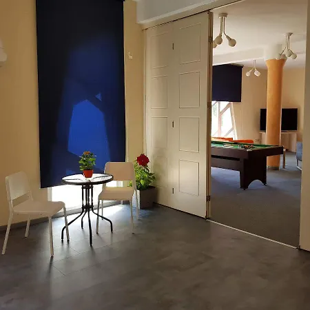 Grantek Ueduelohaz Hotel Balatonlelle