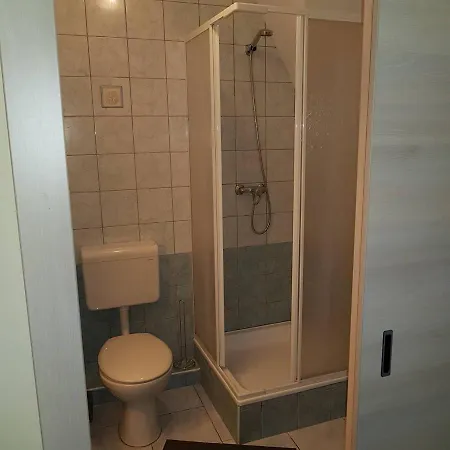 Grantek Ueduelohaz *