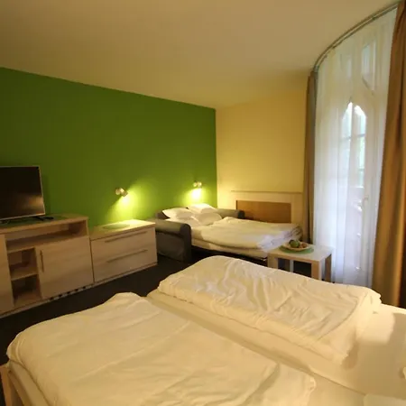 Grantek Ueduelohaz Balatonlelle