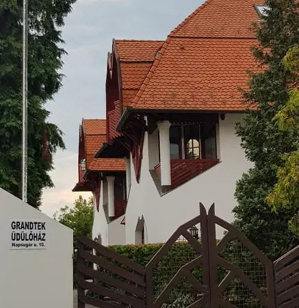 Grantek * Balatonlelle