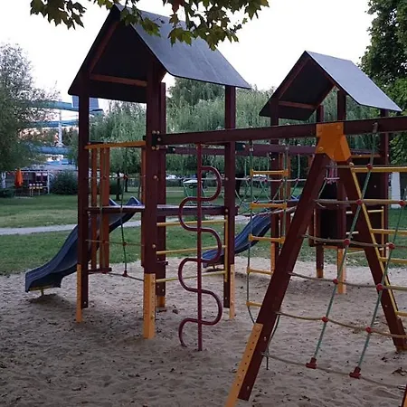 Hotel Grantek Ueduelohaz Balatonlelle