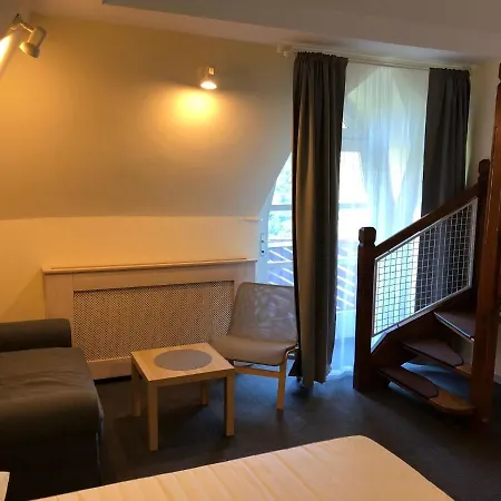 Grantek Ueduelohaz *