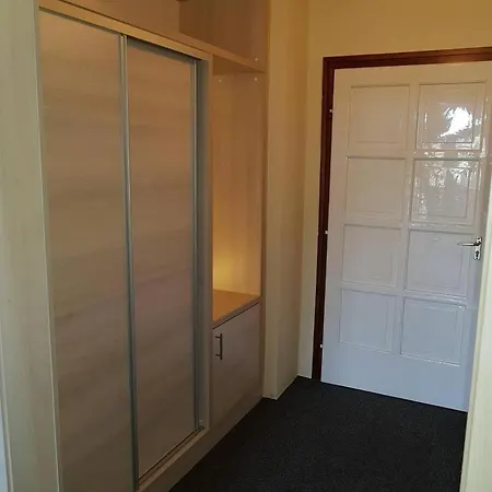 Grantek Ueduelohaz Balatonlelle