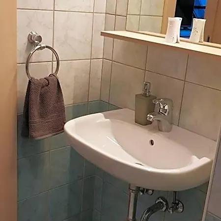 Grantek Ueduelohaz