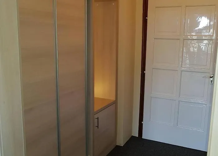 Grantek Ueduelohaz バラトンレッレ